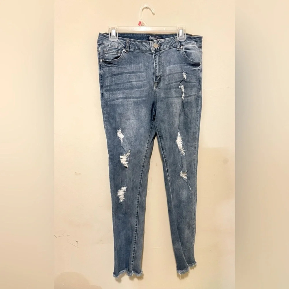 Sz 13 women BoomBoom jeans ripped un hemmed foot - Picture 3 of 5